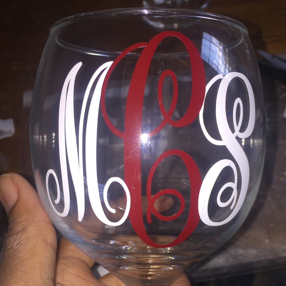 Personalized wine glasses